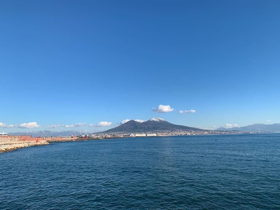 Appartamento Casa Via Toledo. Centralissima E Vicina Al Porto Napoli Esterno foto