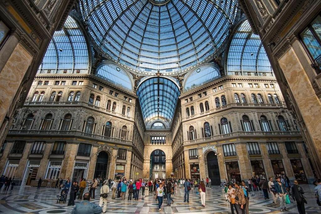 Appartamento Casa Via Toledo. Centralissima E Vicina Al Porto Napoli Esterno foto