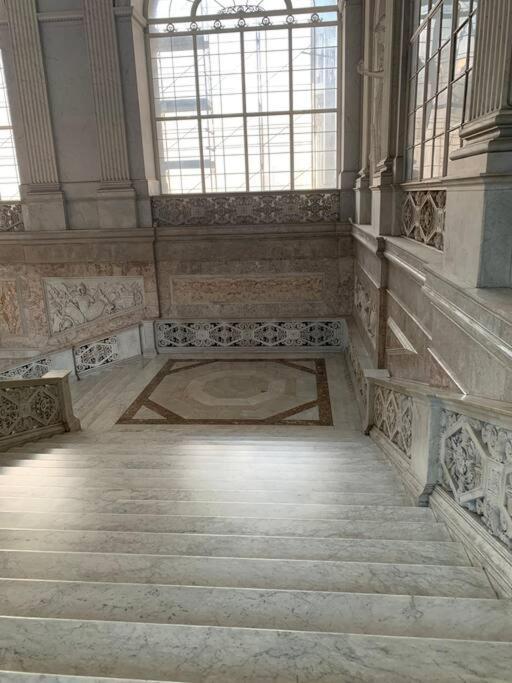 Appartamento Casa Via Toledo. Centralissima E Vicina Al Porto Napoli Esterno foto